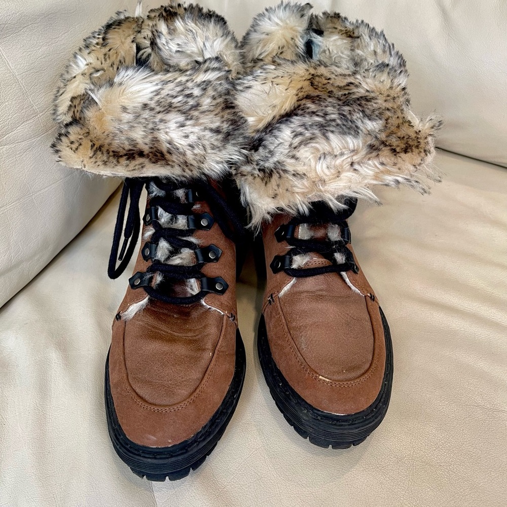 Sam Edelman Circus Liam faux fur lined Suede boots 8M/38. Wear up or folded.